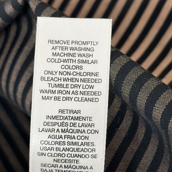 Chico's No Iron Sateen Stripe Shirt Size 3 XL Size 16 NWOT - Picture 16 of 16